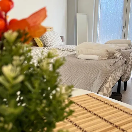 Onlyroomsrhofiera * Rho